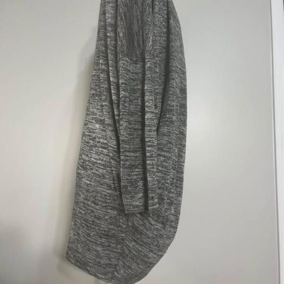 Cardigan Large Boutique pockets brand Free Kisses gray long sleeve C7272 - Picture 3 of 6